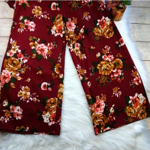 Altar'd State Red and Pink Floral Jumpsuit with Ruffle Sleeves Size M - Picture 3 of 5